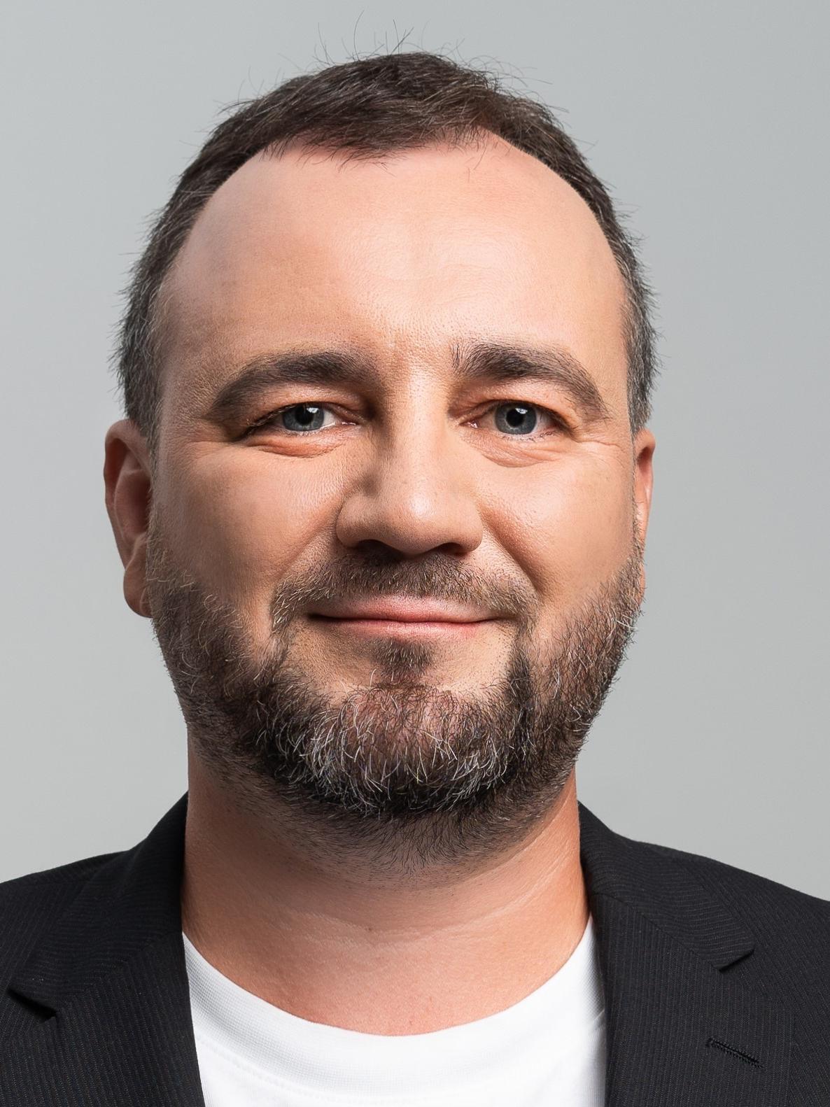 Дмитрий Чеботарев